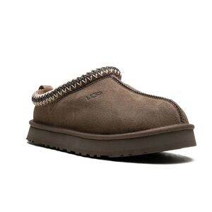✨ UGG Tasman Slipper Size Kids 6/Women’s 8